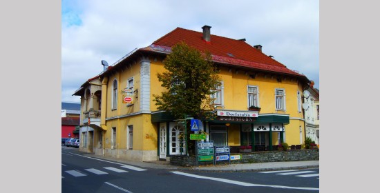 Fassadenmalerei Gasthaus Dorfstub’n - Bild 3