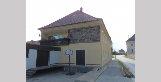 Sgraffito ADEG St. Ulrich - Bild 1