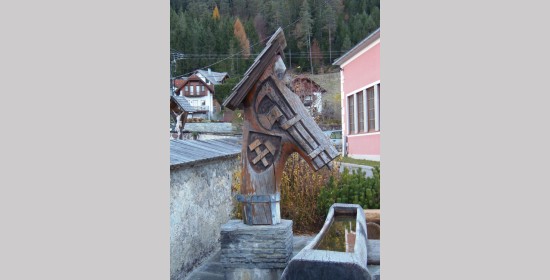 Dorfbrunnen Kreuzen - Bild 4