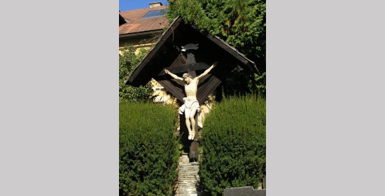 Friedhofskreuz Petschnitzen - Bild 1