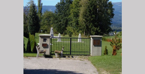 Soldatenfriedhof Wolfsberg - St. Johann - Bild 1