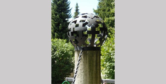 Brunnen Friedhof Arnoldstein - Bild 1