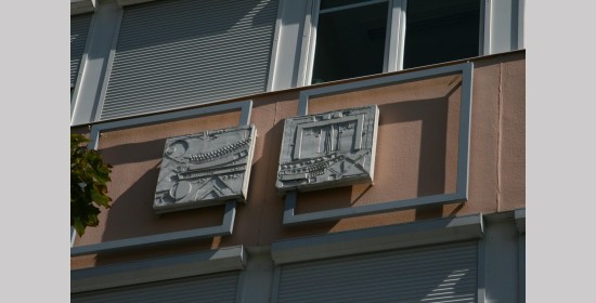Fassadengestaltung am Weiher - Bild 4