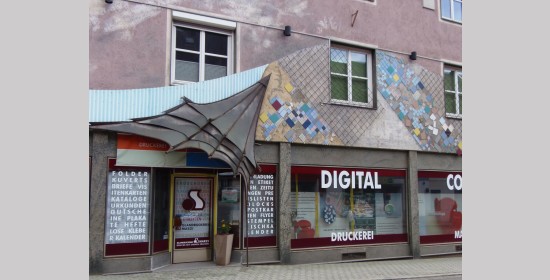 Fassadengestaltung Druckerei Marzi - Bild 2