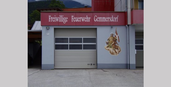 Heiliger Florian am Rüsthaus Gemmersdorf - Bild 3