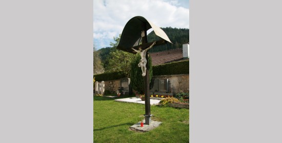 Friedhofskreuz Karnberg - Bild 7