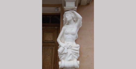 Karyatiden Wohnhaus Feistritz - Bild 5