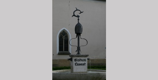 Bistumsbrunnen - Bild 3