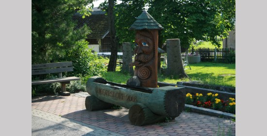 Ehemaliger Dorfbrunnen Riegersdorf - Bild 2