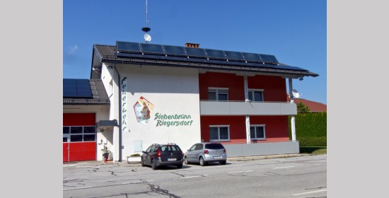 Heiliger Florian am Rüsthaus Siebenbrünn-Riegersdorf - Bild 4