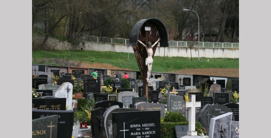 Friedhofskreuz St. Jakob neuer Friedhof - Bild 2