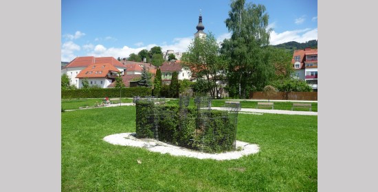 Skulptur „Schloss Wolfsberg im Kapuzinerpark“ - Bild 1