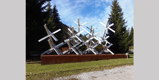 Installation "Kaltes Feld" - Bild 2