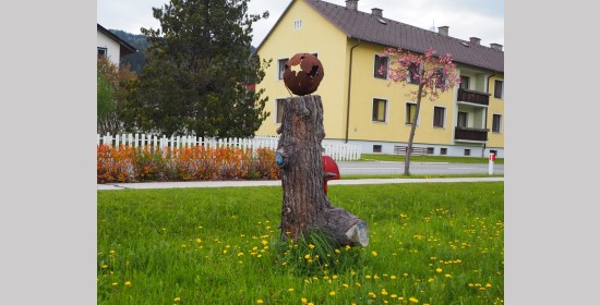 Kunstobjekt “Die Arbeit” - Bild 1