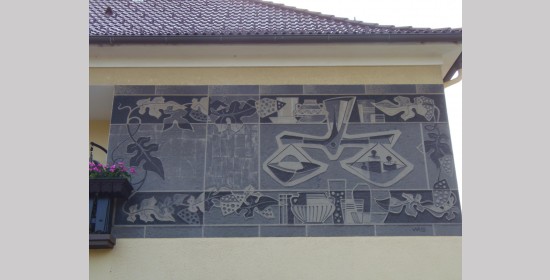 Sgraffito ADEG St. Ulrich - Bild 3