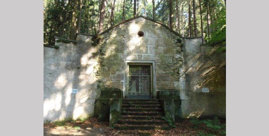 Mausoleum Schloss Kollegg - Bild 2