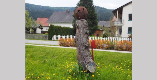 Kunstobjekt “Die Arbeit” - Bild 2