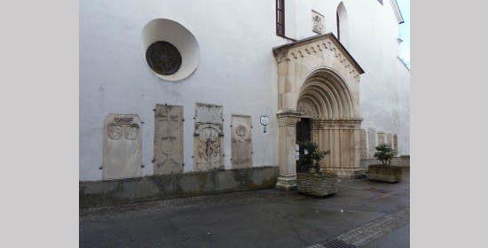 Grabstein Johann Jakob Miernigg von Schaumstein - Bild 5