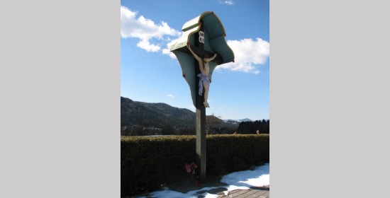 Friedhofskreuz in Šentilj - Bild 3