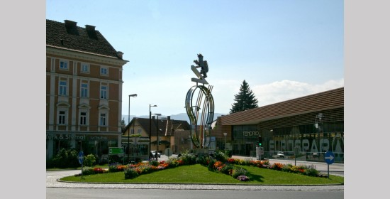 Verkehrsskulptur Kreisverkehr Wolfsberg Nord - Bild 2