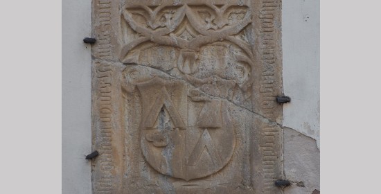 Wappengrabplatte Margarethe Zwitter - Bild 2