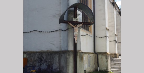 Friedhofskreuz Pfarrkirche Bad St. Leonhard - Bild 2
