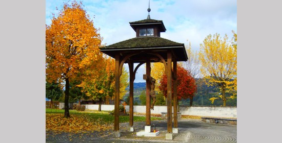 Friedhofskreuz Feistritz - Bild 1