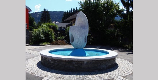 Brunnen Ortszentrum Feistritz - Bild 2