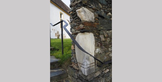 Römerzeitliches Inschriftfragment - Bild 2