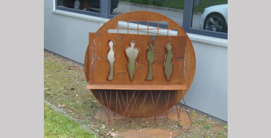 Metallskulpturen und Fassadengestaltung bfi St. Stefan - Bild 2