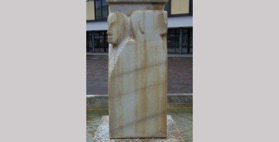 Marktbrunnen und Marktplatz Brückl - Bild 4