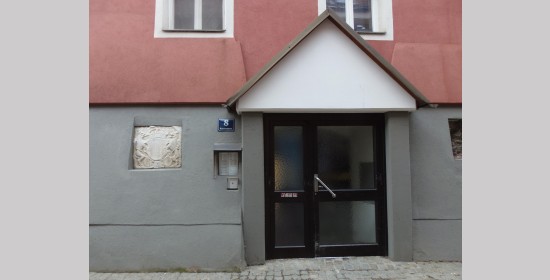 Wappenstein Bräuhausgasse 8 - Bild 4