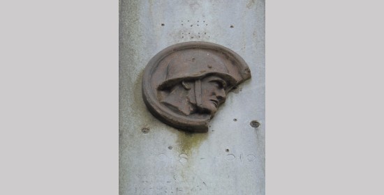 Kriegerdenkmal Pustritz - Bild 7