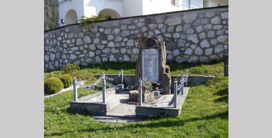 Kriegerdenkmal Rieding - Bild 2