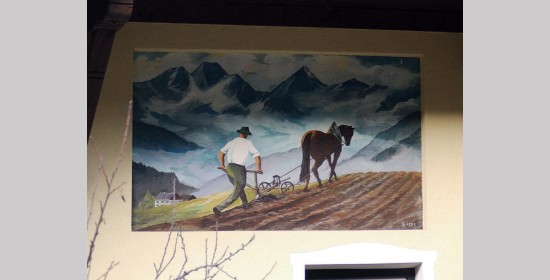 Fassadenbild Trabinerhof - Bild 3