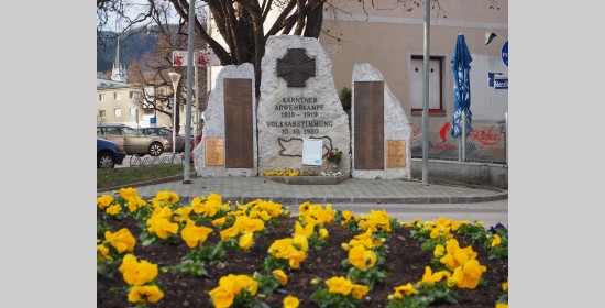 10.-Oktober-Denkmal - Bild 3