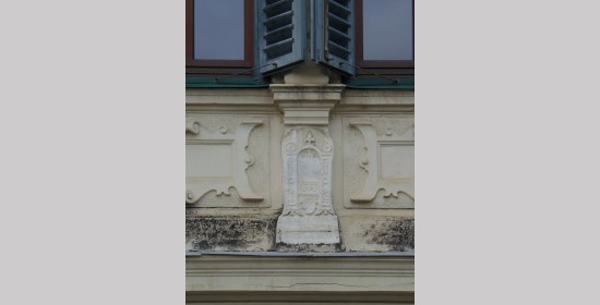Türschild am Götzhaus - Bild 3